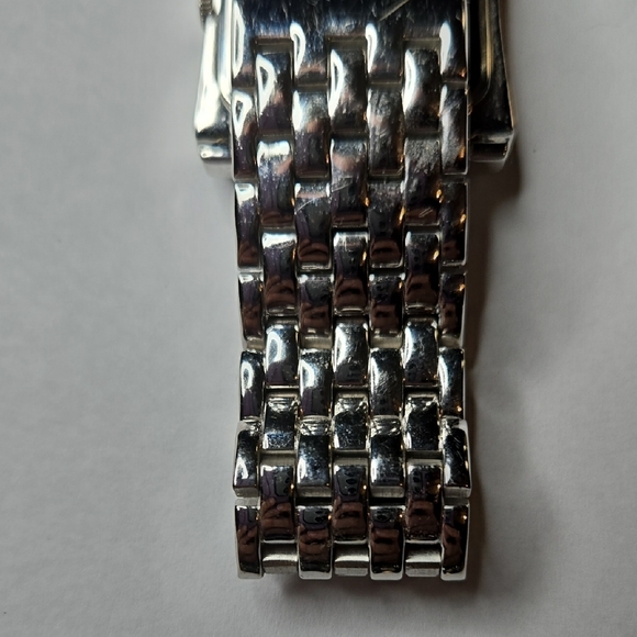 DMQ Ladies Watch - Untested‎ - Picture 8 of 9